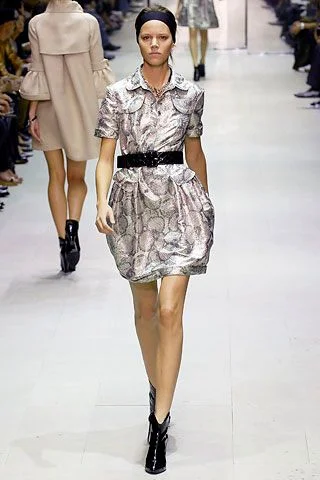 Look 2